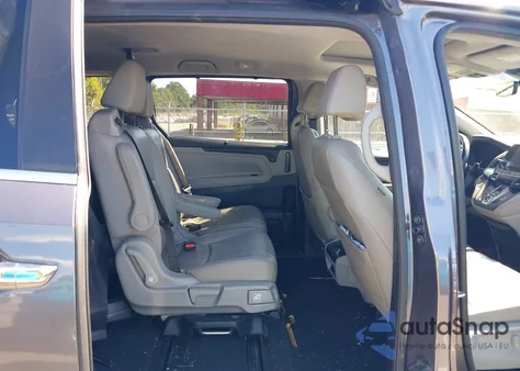 2020 Honda Odyssey Ex-L/Ex-L W/Navi Res z USA, uszkodzony, nr VIN 5FNRL6H78LB067759